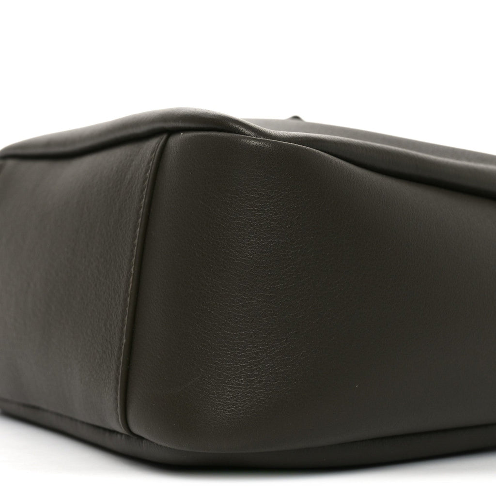 Supple Calfskin Small Le 5 A 7 Soft Hobo Light Musk