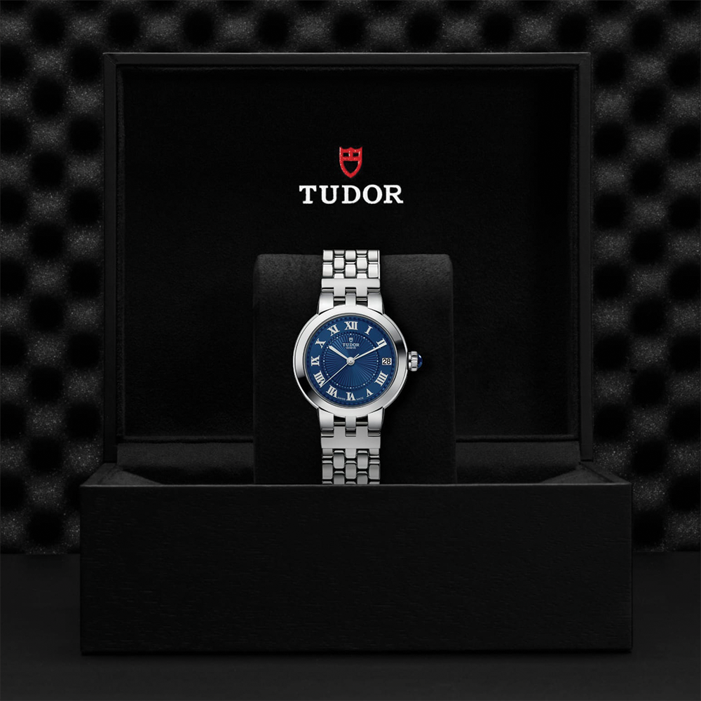 Clair de Rose 34mm - Blue on Bracelet