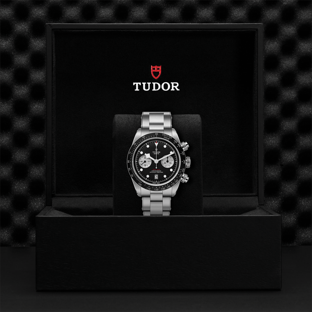 Black Bay Chrono 41mm - Black on 3-Link Bracelet