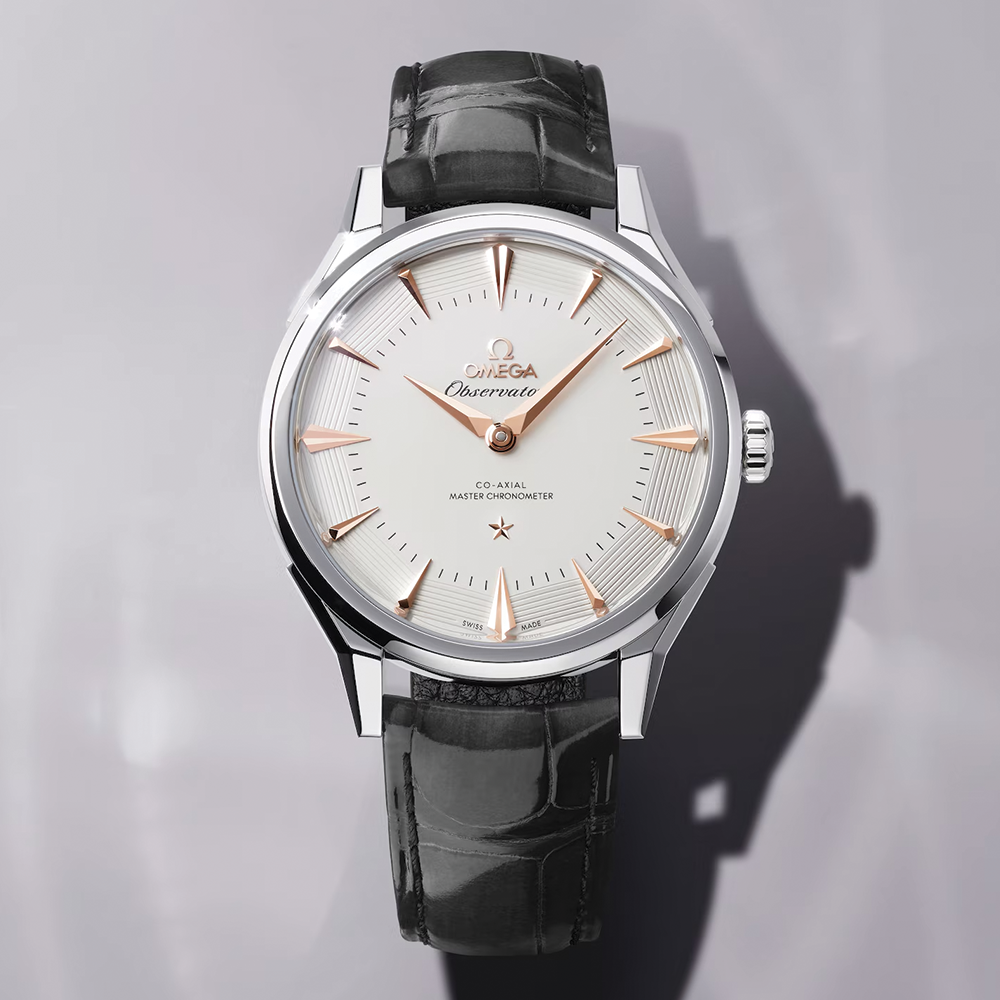 Constellation Observatory 39.4mm - White, Sedna™ Gold Accents on Leather Strap