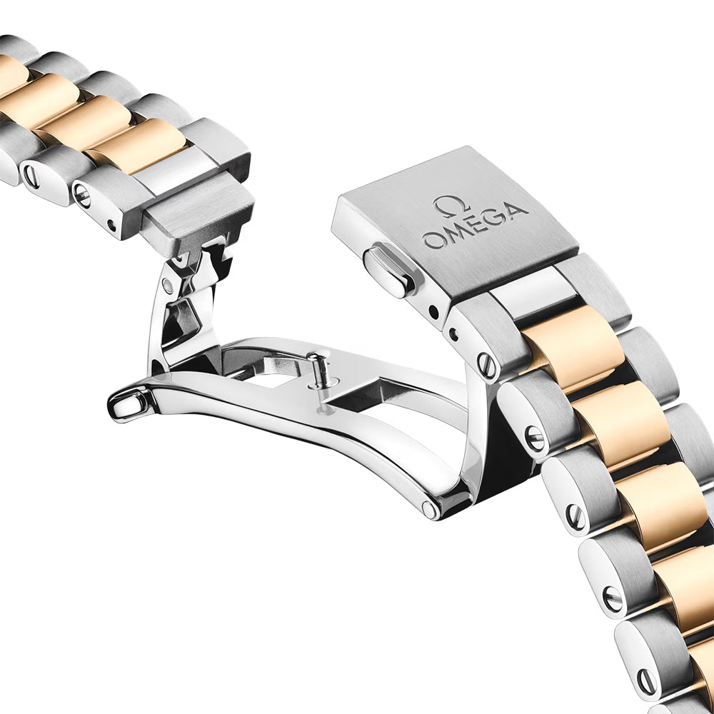 Seamaster Aqua Terra 150M Two-Tone 30mm - White, Mother-of-Pearl w/ Diamonds on Bracelet