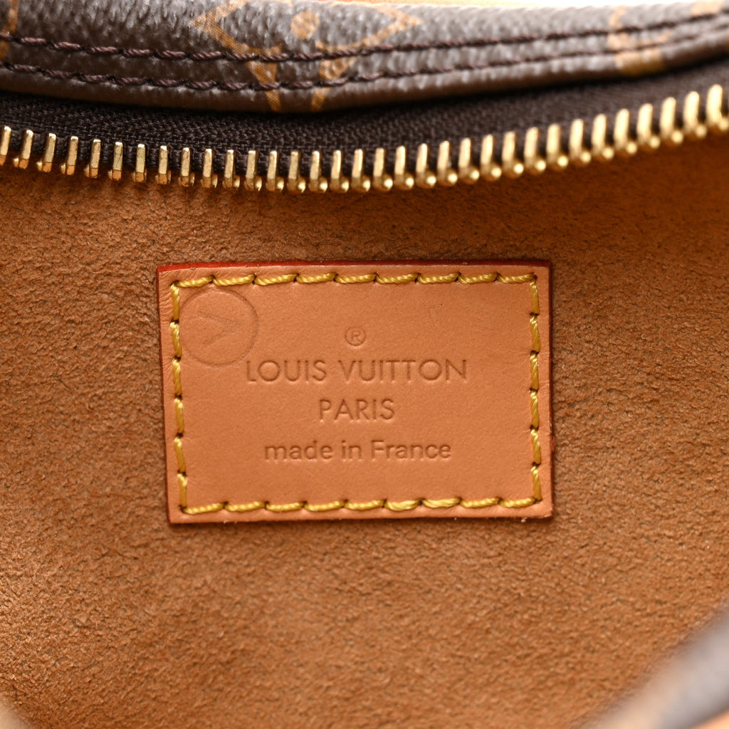 Monogram Loop