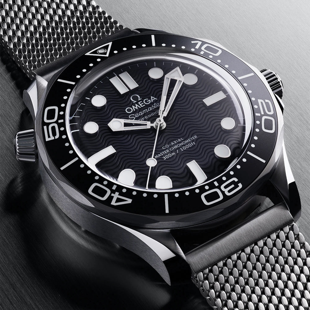 Seamaster Diver 300M Aluminum Bezel 42mm - Black on Bracelet