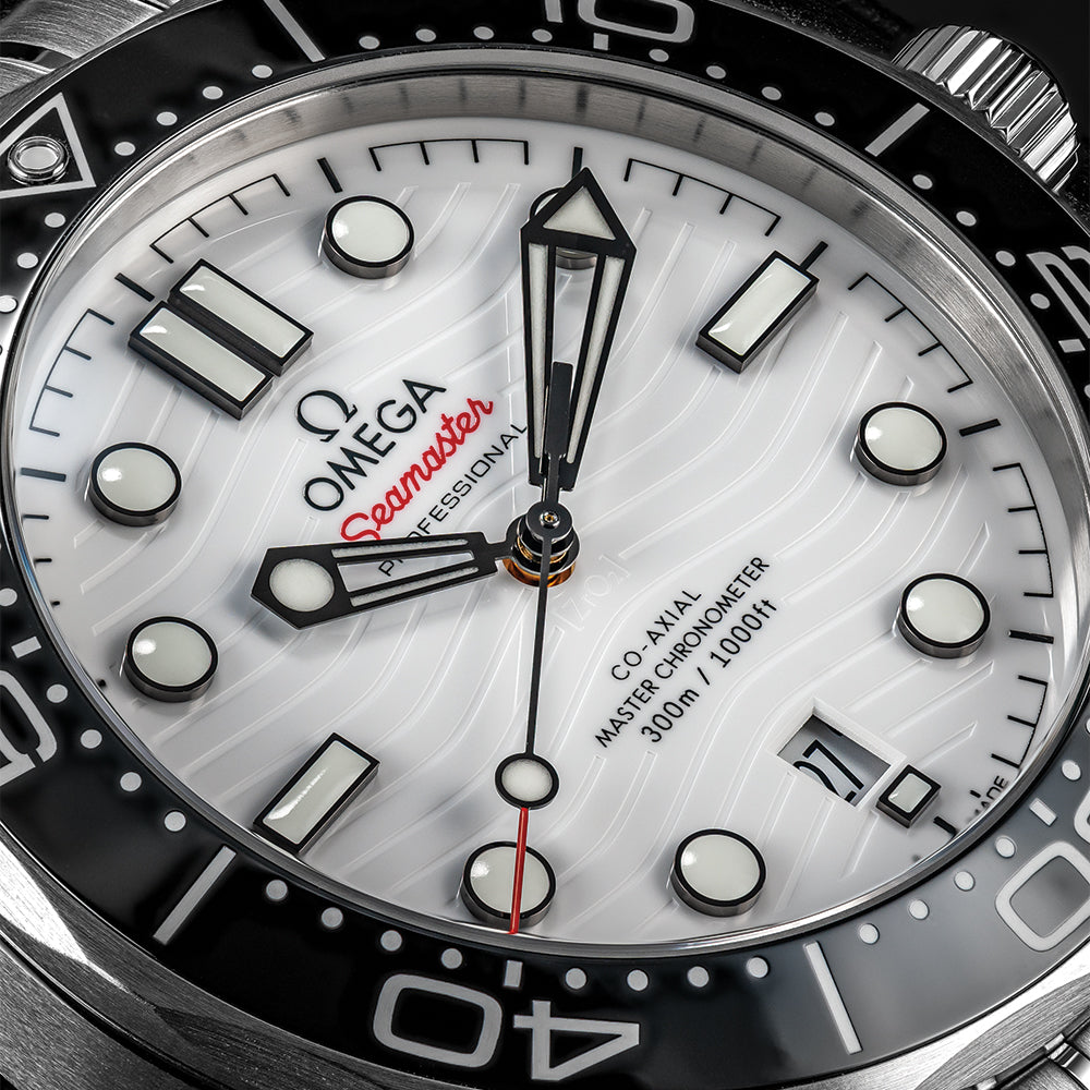 Seamaster Diver 300M 42mm - White on Bracelet