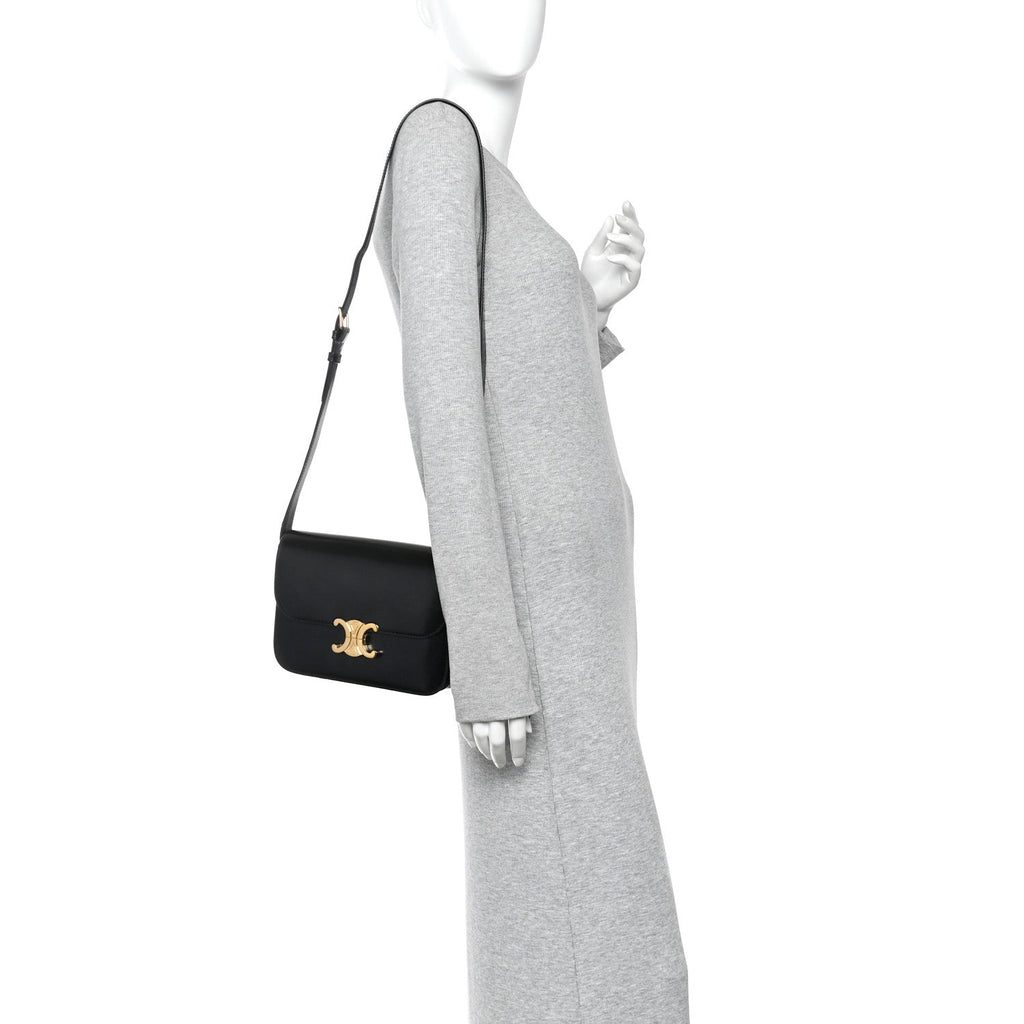 Shiny Calfskin Medium Triomphe Black