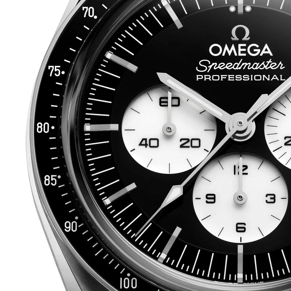 Speedmaster Moonwatch Professional "Reverse Panda" 42mm - Black on Bracelet