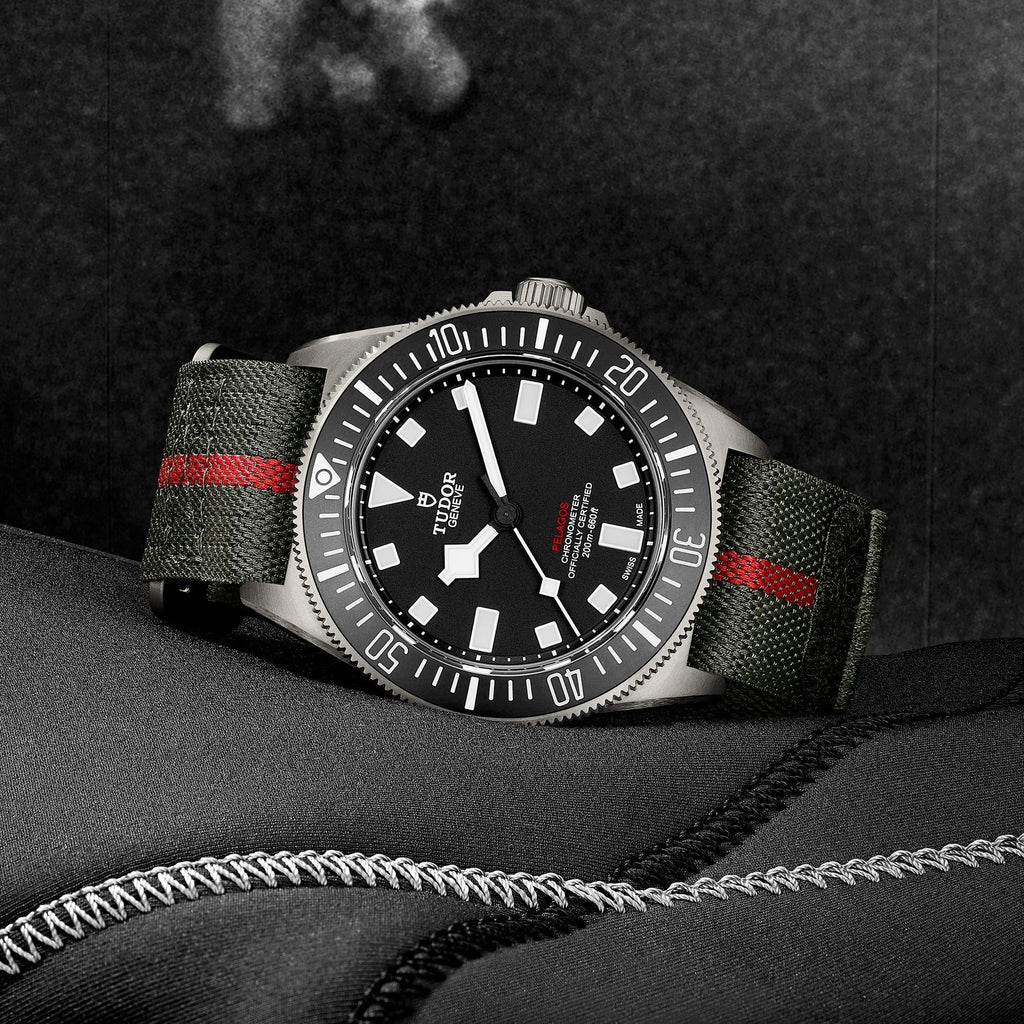Pelagos FXD Titanium 42mm - Black on Fabric Strap w/ Extra Rubber Strap