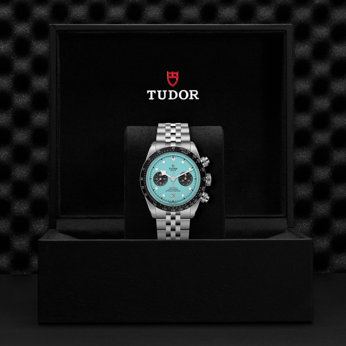 Black Bay Chrono 41mm - Turquoise on Bracelet